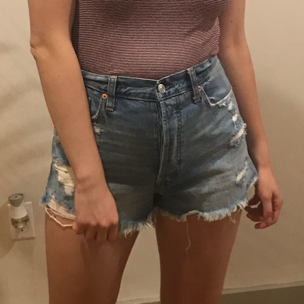 Medium Wash High Rise Abercrombie & Fitch Shorts